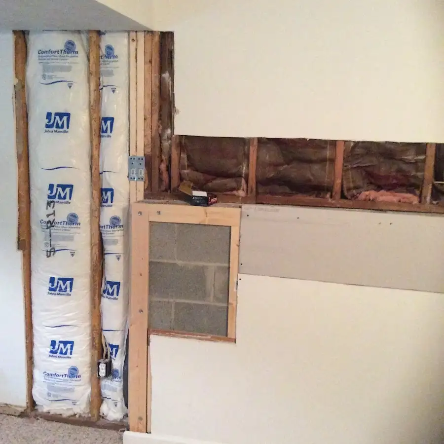 Wall insulation replacement during Structural Drying in Oildale